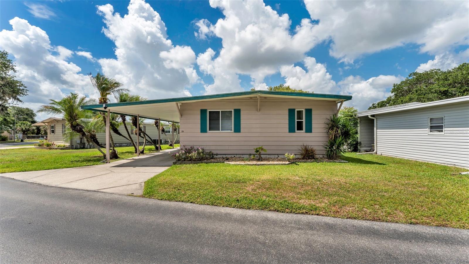 2055 S Floral Avenue Unit 324, Bartow FL